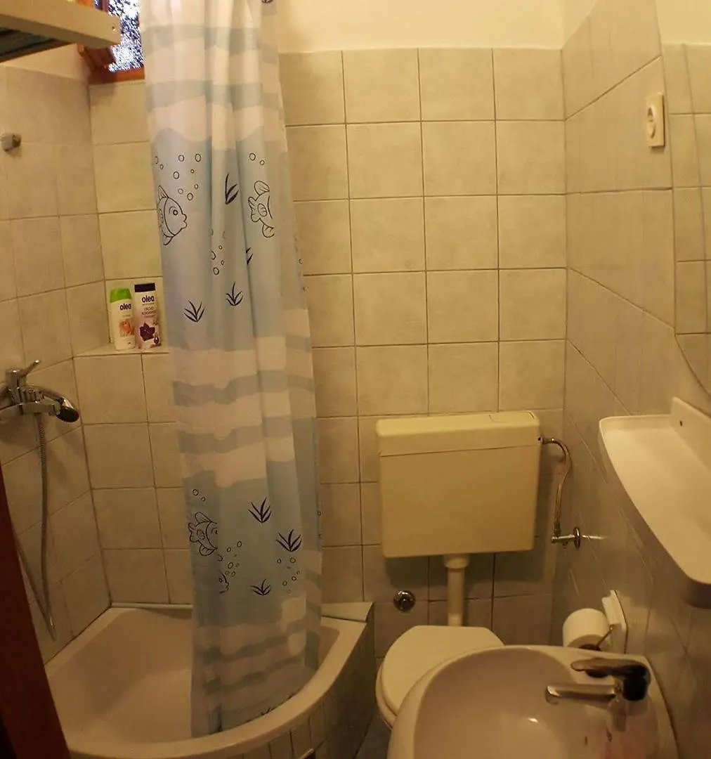 Stipan Studio & Room Split